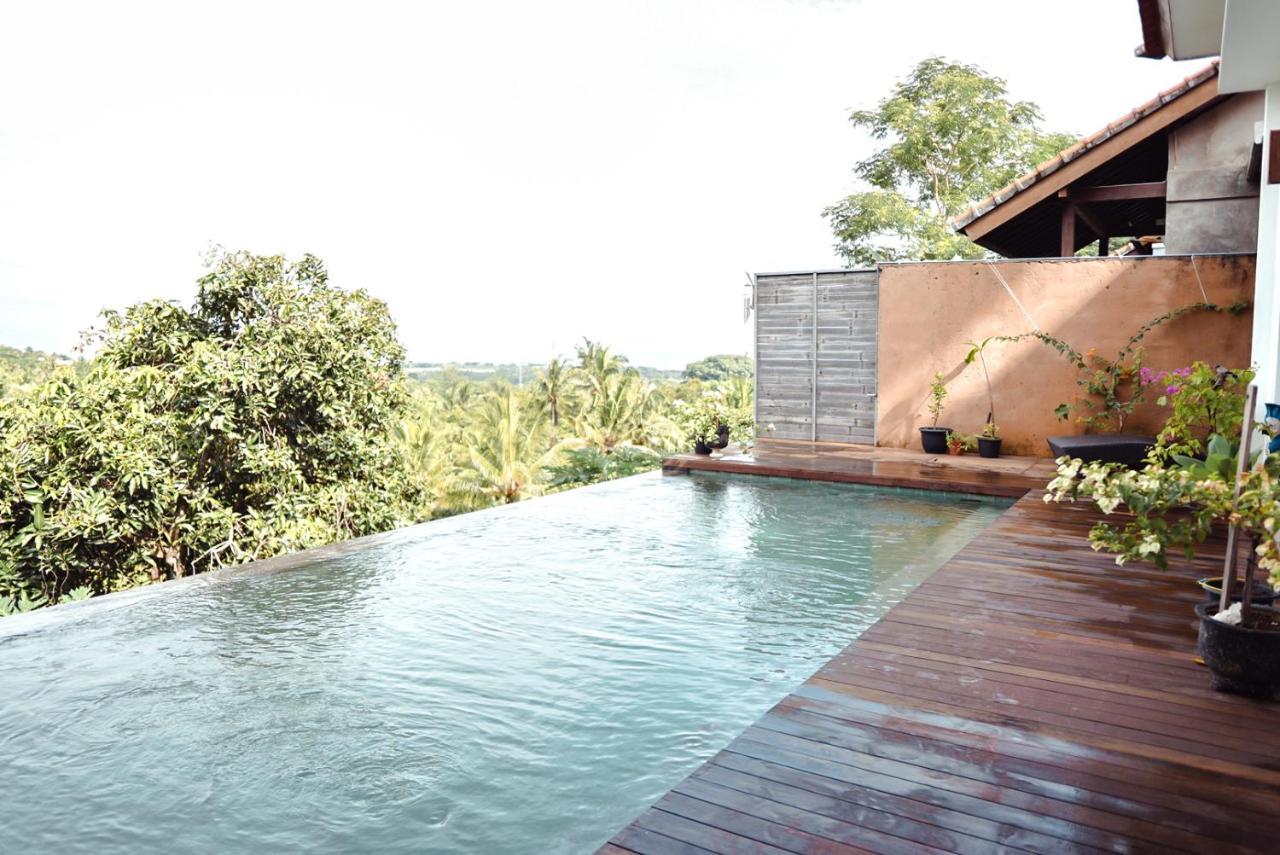 Bed and Breakfast Abinawa Hill Lovina Esterno foto